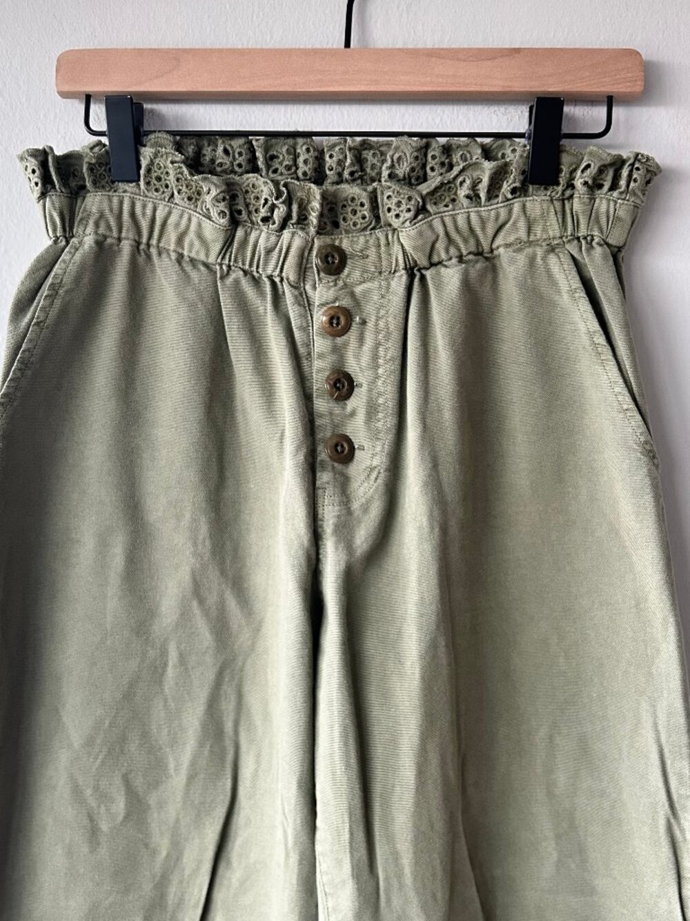 The Great Eyelet Gunny Sack Paperbag Waist Pants Sage Green Women's Size 2/Small - Picture 4 of 12